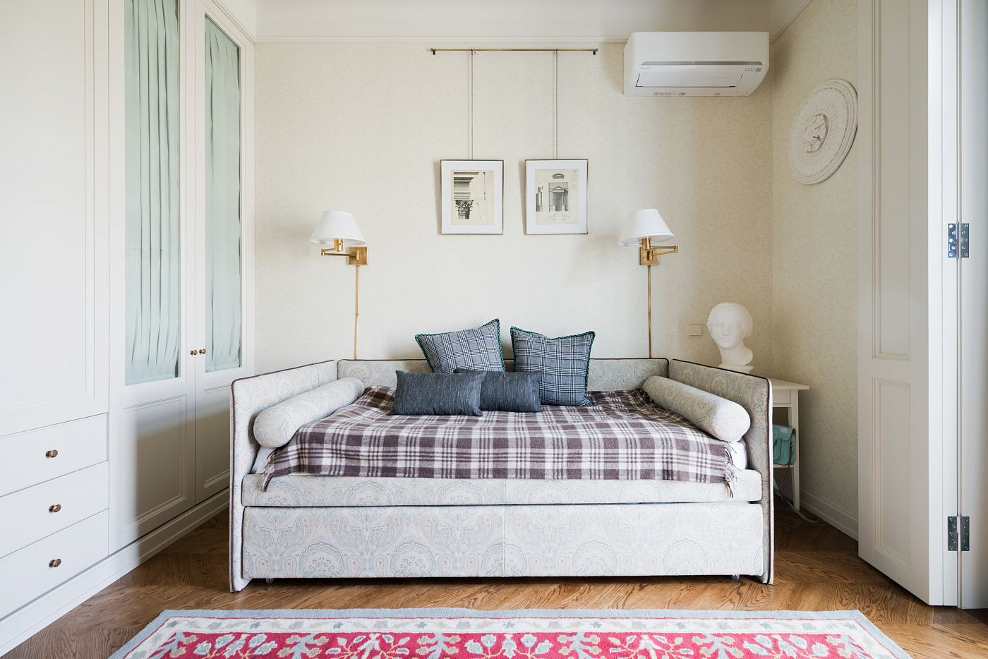 Apartment on Frunzenskaya Embankment