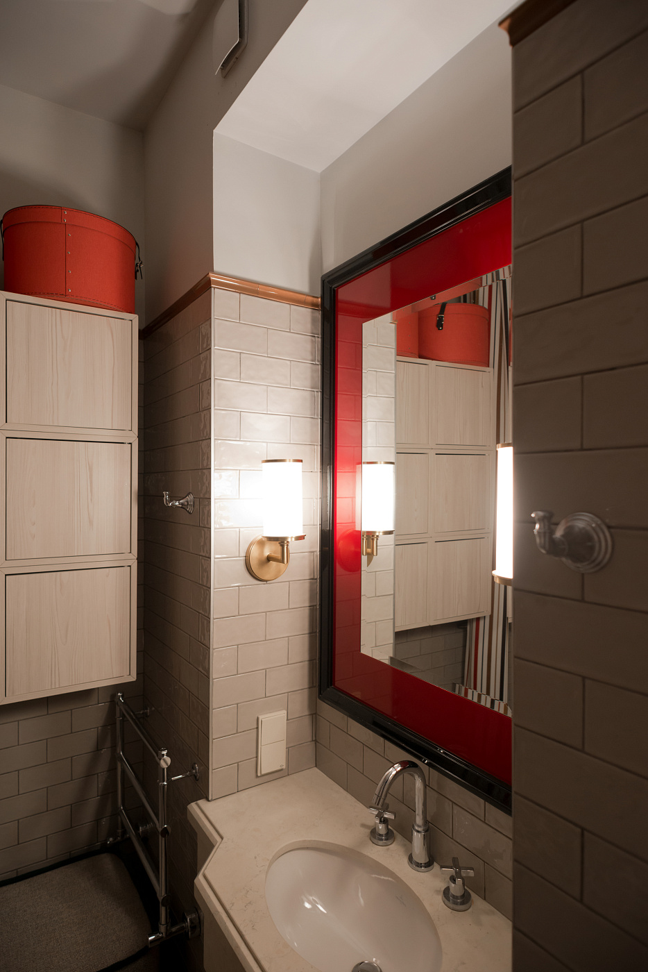 Minimalistic Frunzenskaya