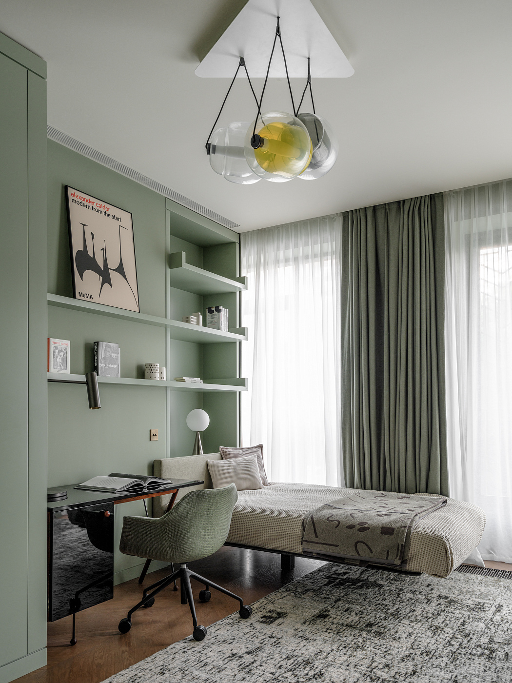 TWO-LEVEL APARTMENT ON BOLSHAYA ANDRONYEVSKAYA STREET