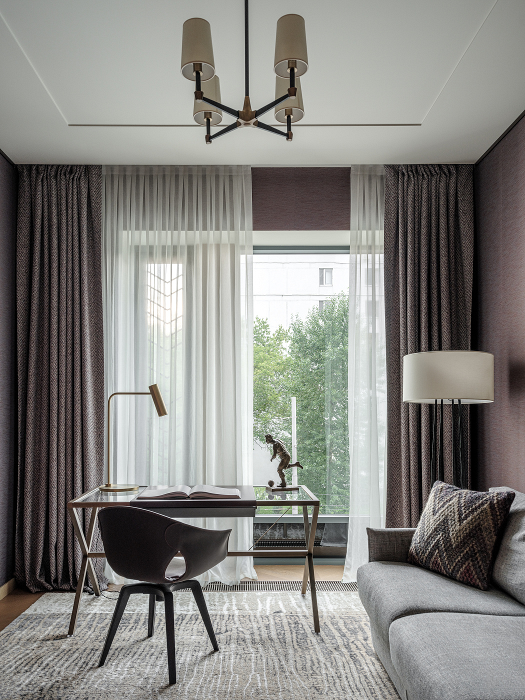 TWO-LEVEL APARTMENT ON BOLSHAYA ANDRONYEVSKAYA STREET